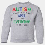 Youth Heavy Blend™ Crewneck Sweatshirt Thumbnail