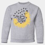 Youth Heavy Blend™ Crewneck Sweatshirt Thumbnail