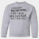 Youth Heavy Blend™ Crewneck Sweatshirt Thumbnail